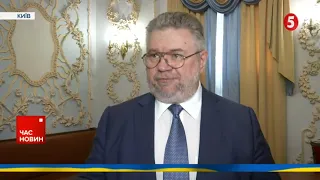 Адвокат Порошенка: Зеленський як суб'єкт владних повноважень має відповідати за сказане