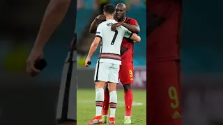 Cristiano Ronaldo and lukaku hug each other after portugal vs Belgium match