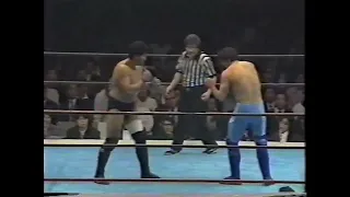 Akira MAEDA 前田 日明 vs. VOLK Han ヴォルク・ハン Волк-хан - 04/03/1992 (RINGS Mega Battle 3: IKAZUCHI)