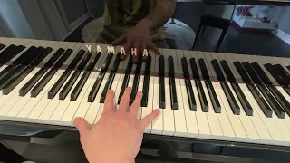 Can Small Hands Play Animenz?! Piano Lesson with Richard Yang