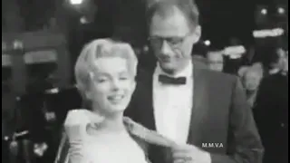 Marilyn Monroe Arrives At The Royal Command Film Performance 1956 England