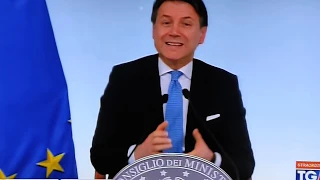 Edizione straordinaria Covid 19 TG5  9 marzo 2020 parla il  presidente Conte CORONA VIRUS