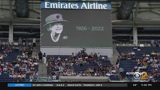 Sporting events in NYC pay tribute to Queen Elizabeth II