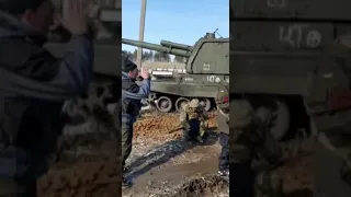 Тероборона на Сумщині без зброї захопила 3 російських танки і САУ 11.03.2022