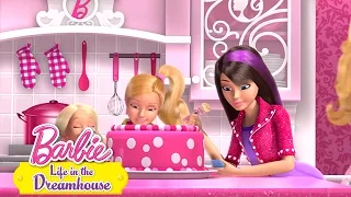 A Chegada da Summer | BARBIE LIFE IN THE DREAMHOUSE | Desenho da Barbie Em Português