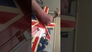 🎶 Noel Gallagher Union Jack Guitar | Oasis live forever solo | 🎶 🎸