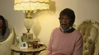 103-year-old Detroiter seeks to inspire others to vote