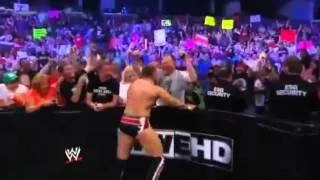 Daniel Bryan arguing with a fan ! YES! NO! YES! NO! Funny Moment