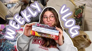 reading 3 books, bookstore trip, mini book haul, life updates, & more 🍄✨ WEEKLY VLOG