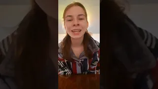 Русская девушка говорит по казахски без акцента.