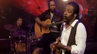 Grupo Revelação - Vou Te Procurar (Ao Vivo no Morro)