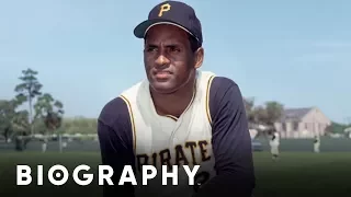 Roberto Clemente - Athlete | Mini Bio | BIO