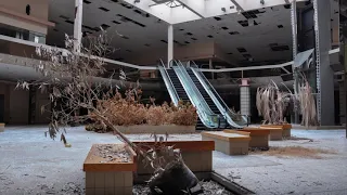 Lana Del Rey - Summertime Sadness (Empty Mall)