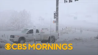 Colorado snowstorm dumps several feet of snow