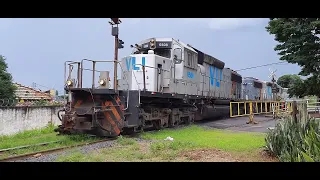 Dupla de SD40 pra auxiliar trem que nao venceu rampa em uberaba 05/02/2022