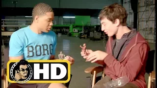 Ezra Miller & Ray Fisher play with JUSTICE LEAGUE Movie Action Figures
