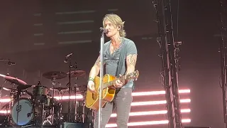 Keith Urban “Dreamers, Drinkers, Broken Things” Live at iThink Financial Amphitheatre