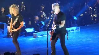 "Enter Sandman & Final Bow" Metallica@The New Coliseum Uniondale, NY 5/17/17