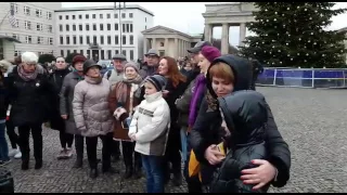 Песенный флешмоб в Берлине 11.12.2016