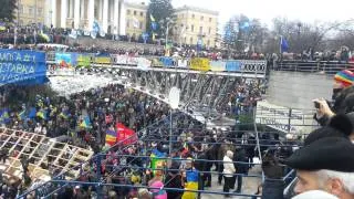 Евромайдан 08.12.13 около 12:30 (11)