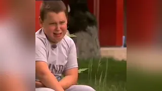 Original Russian boy cries on his exam grade | HuuuuShuuu crying Russian kid meme #russiankidcry
