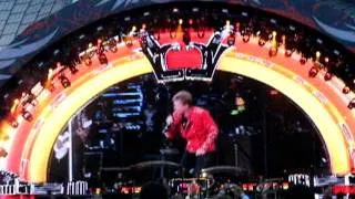 Bon Jovi The Scorpions Rock You Like A Hurricane cover Munich, Germany 6/12/2011
