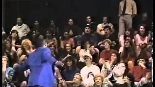 Arsenio Hall stands up against gay protesters
