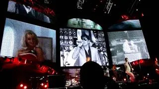 a-ha - Intro + The sun always shines on tv (HD) - Braunschweig 25.10.2010 - Farewell-Tour German