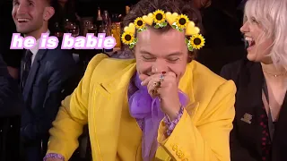 my friend doesn't like harry styles so i made this video to change her mind