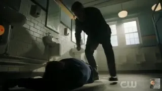 Riverdale S4 E12  Archie Gets Attack At School