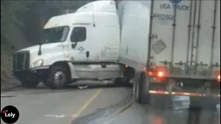 Incredible Moments of Truck Driving Caught on Camera #40