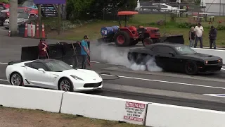 Hellcat vs z06 Corvette - drag race