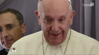 Conferenza stampa di Papa Francesco sul volo di ritorno dalla Romania