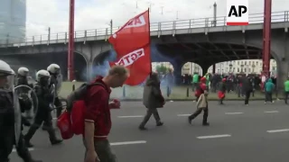 Belgian police use water cannon at protest