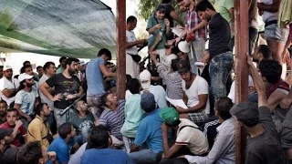 Турцию обвиняют в массовой депортации сирийских беженцев