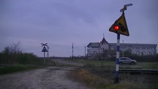 Spoorwegovergang Karavukovo (Каравуково) (SRB) // Railroad crossing // Железнички прелаз