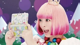 Weird, Funny & Cool Japanese Commercials #35 (Christmas Special)