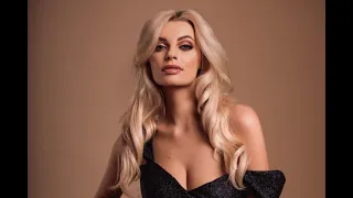 Каролина Белавска Мисс мира (2022) (Биография)