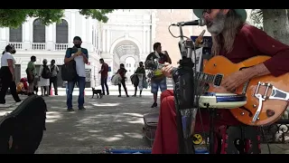 Street Blues in Merida, Mexico (live with looper)