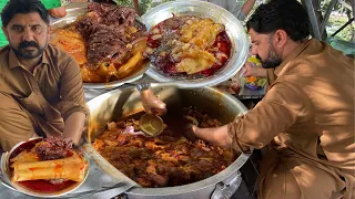 Ahmad Siri Paye - Kohat Road Peshawar | Subah Ka Nashta | Head's and Legs Fry | Peshawari Siri Paye