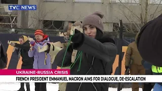 Emmanuel Macron Calls for De-Escalation of Ukraine-Russia Crisis