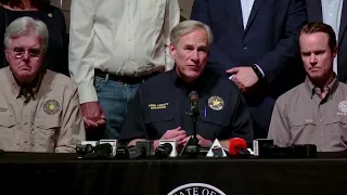 Texas gunman warned of massacre on Facebook