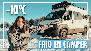 ⛄️ Viajar en furgoneta en invierno | Se pasa Frío en autocaravana o camper en la nieve? ❄️ [Vanlife]