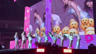 TWICE(트와이스)What is Love?+Knock Knock+MORE&MORE | 4th WORLD TOUR III | New York | Day 2[FANCAM]220227
