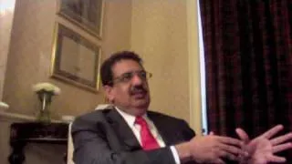 Vineet Nayar: Employees First, Customers Second [1/2]