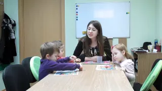 Interesting English lesson for children 3- 4 years old. Интересный урок английского для детей