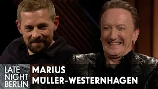 Westernhagen im Talk über Blitzwürfel und Armbrüche | Late Night Berlin | ProSieben
