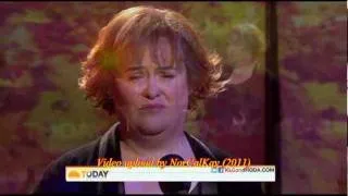 Susan Boyle ~ "Autumn Leaves" ~ KLG & Hoda, Today Show (25 Nov 11)