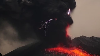 Volcanic lightning on Sakurajima