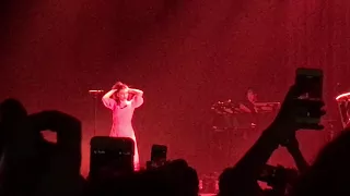 Royals - Lorde || Melodrama World Tour @ Le Zenith Paris